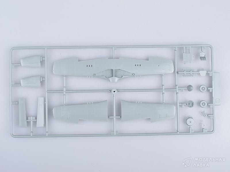 Сборная модель американский истребитель Р-51 "Мустанг" в масштабе 1:72 Моделист Сборная модель американский истребитель Р-51 "Мустанг" Моделист