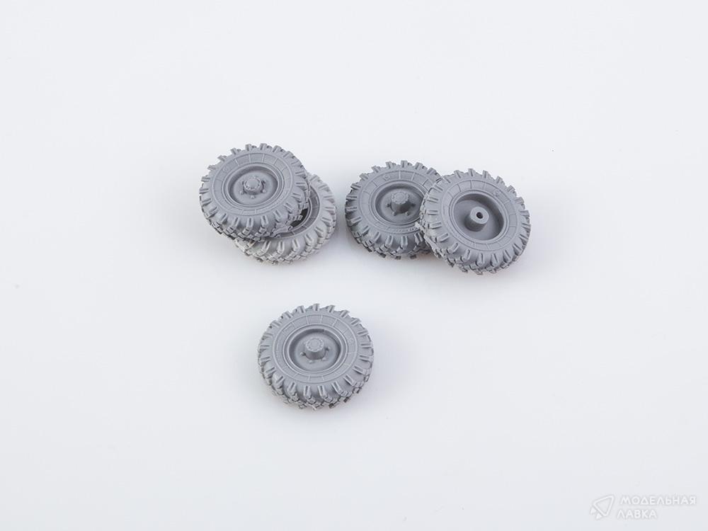 Сборная модель АР-1,6 (63) в масштабе 1:43 AVD Models Сборная модель АР-1,6 (63) AVD Models