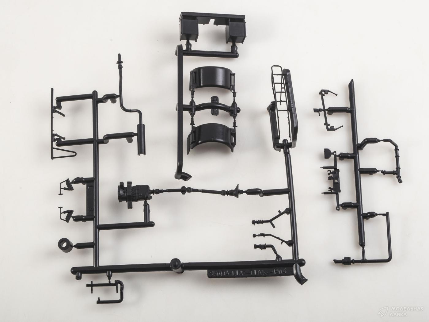 Сборная модель автоцистерна SKODA 110.850 SA8 AVD Models