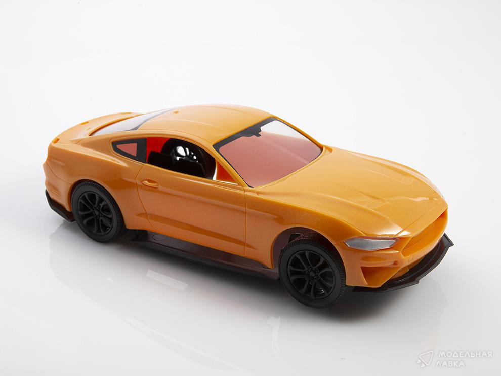 Сборная модель автомобиль Ford Mustang GT 2018 в масштабе 1:25 Revell Сборная модель автомобиль Ford Mustang GT 2018 Revell
