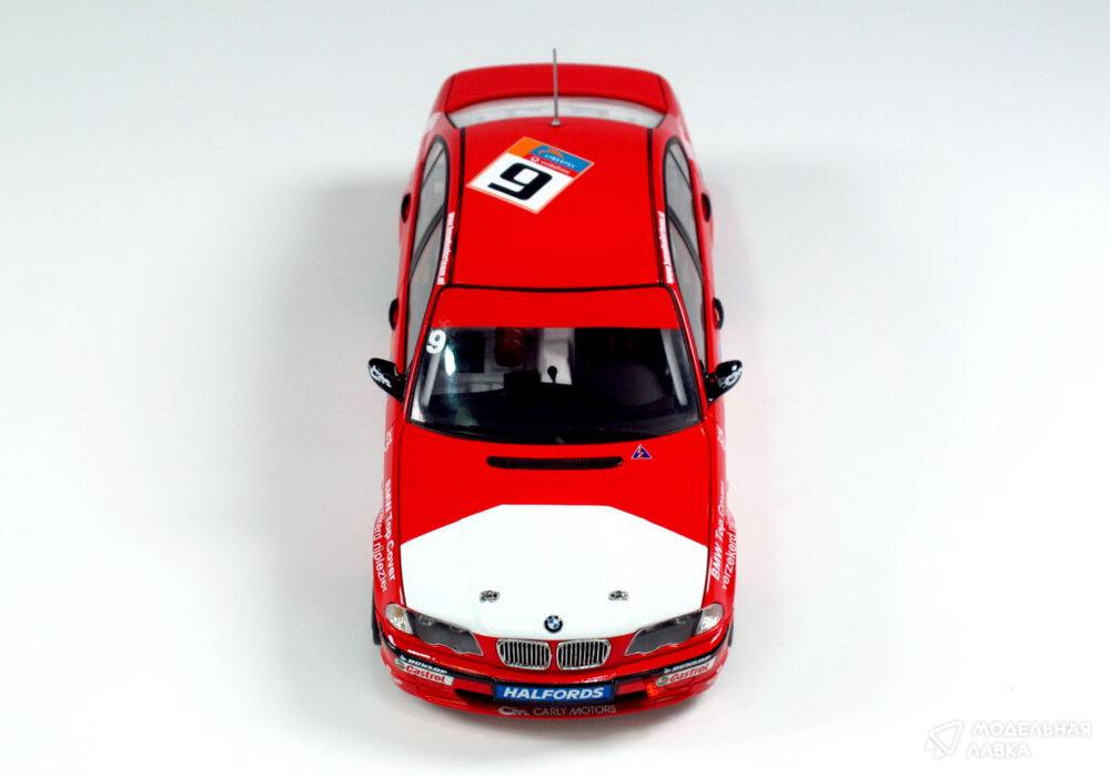 Сборная модель BMW 320i E46 в масштабе 1:24 NuNu Сборная модель BMW 320i E46 NuNu