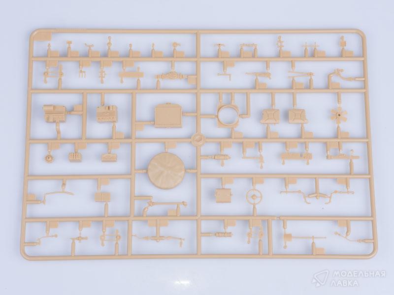 Сборная модель бронеавтомобиль German Le.Pz.Sp.Wg Sd.Kfz.221 Leichter Panzerspahwagen-Early в масштабе 1:35 Hobby Boss Сборная модель бронеавтомобиль German Le.Pz.Sp.Wg Sd.Kfz.221 Leichter Panzerspahwagen-Early Hobby Boss