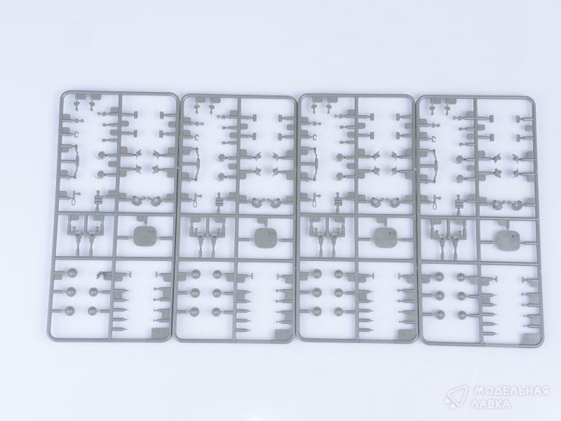 Сборная модель БТР IDF Achzarit APC - Early в масштабе 1:35 Hobby Boss Сборная модель БТР IDF Achzarit APC - Early Hobby Boss