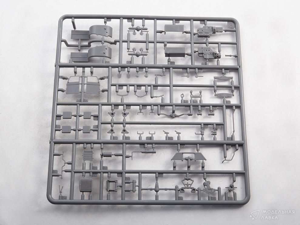 Сборная модель Diamond T 968A with asphalt tank в масштабе 1:72 IBG Models Сборная модель Diamond T 968A with asphalt tank IBG Models