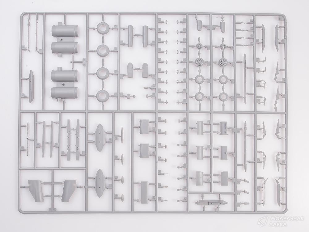 Сборная модель F/A-18C в масштабе 1:48 KINETIC Сборная модель F/A-18C KINETIC
