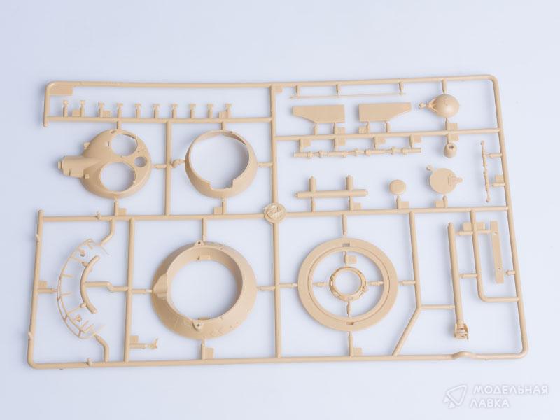 Сборная модель French EBR-11 Wheeled Reconnaissance Vehicle в масштабе 1:35 Hobby Boss Сборная модель French EBR-11 Wheeled Reconnaissance Vehicle Hobby Boss