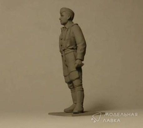 German Luftwaffe Pilots (1939-1945) (3 figures) ICM German Luftwaffe Pilots (1939-1945) (3 figures) ICM