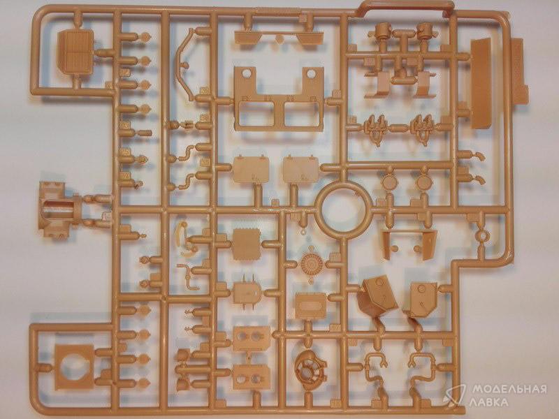 Сборная модель German Panzer 1 Ausf A Sd.Kfz.101 (Early/Late Version) в масштабе 1:35 Hobby Boss Сборная модель German Panzer 1 Ausf A Sd.Kfz.101 (Early/Late Version) Hobby Boss