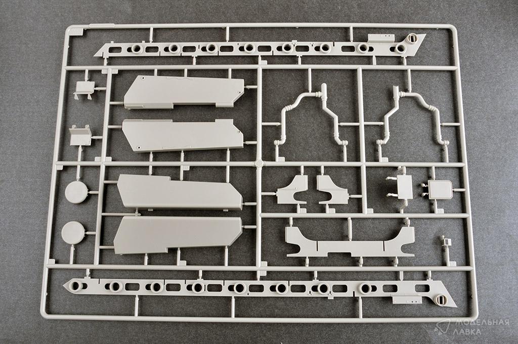 Сборная модель German Sd.Kfz 173 Jagdpanther Early Version в масштабе 1:16 Trumpeter Сборная модель German Sd.Kfz 173 Jagdpanther Early Version Trumpeter