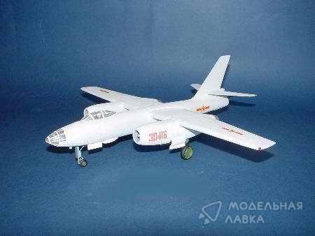 Сборная модель Harbin H-5 Bomber в масштабе 1:72 Trumpeter Сборная модель Harbin H-5 Bomber Trumpeter