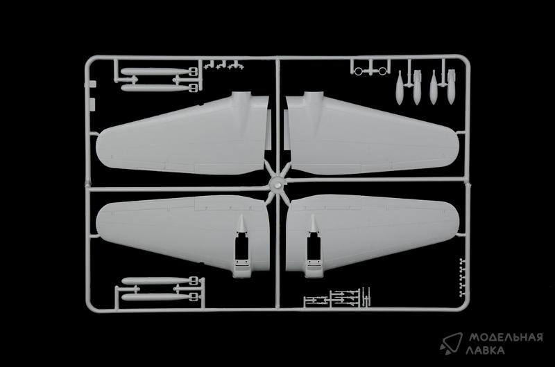 Сборная модель Heinkel He 111H в масштабе 1:72 Italeri Сборная модель Heinkel He 111H Italeri