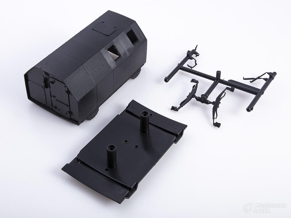Сборная модель IFA W50LA LAK-2 кунг в масштабе 1:43 AVD Models Сборная модель IFA W50LA LAK-2 кунг AVD Models