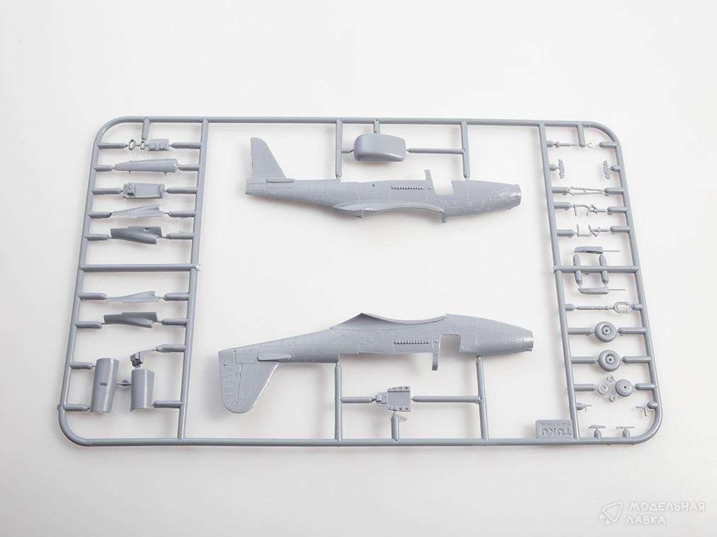 Сборная модель истребитель П-63А Кинкобра в масштабе 1:72 Восточный Экспресс Сборная модель истребитель П-63А Кинкобра Восточный Экспресс