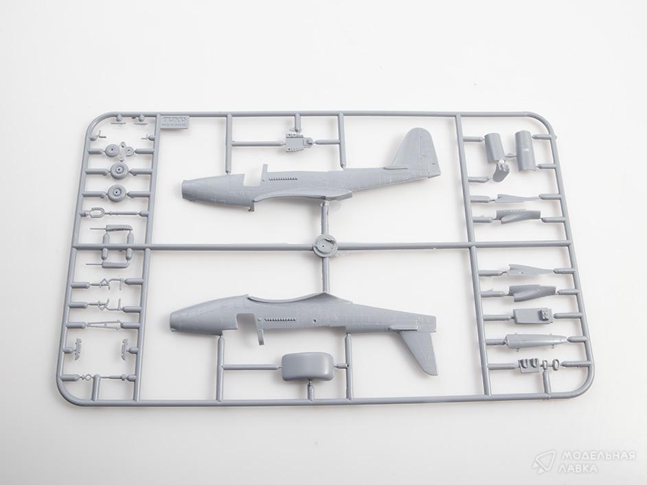 Сборная модель истребитель П-63С Кинкобра в масштабе 1:72 Восточный Экспресс Сборная модель истребитель П-63С Кинкобра Восточный Экспресс