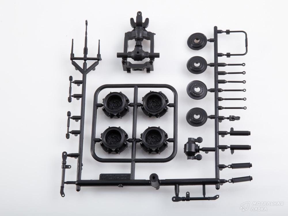 Сборная модель к-701 в масштабе 1:43 AVD Models Сборная модель к-701 AVD Models