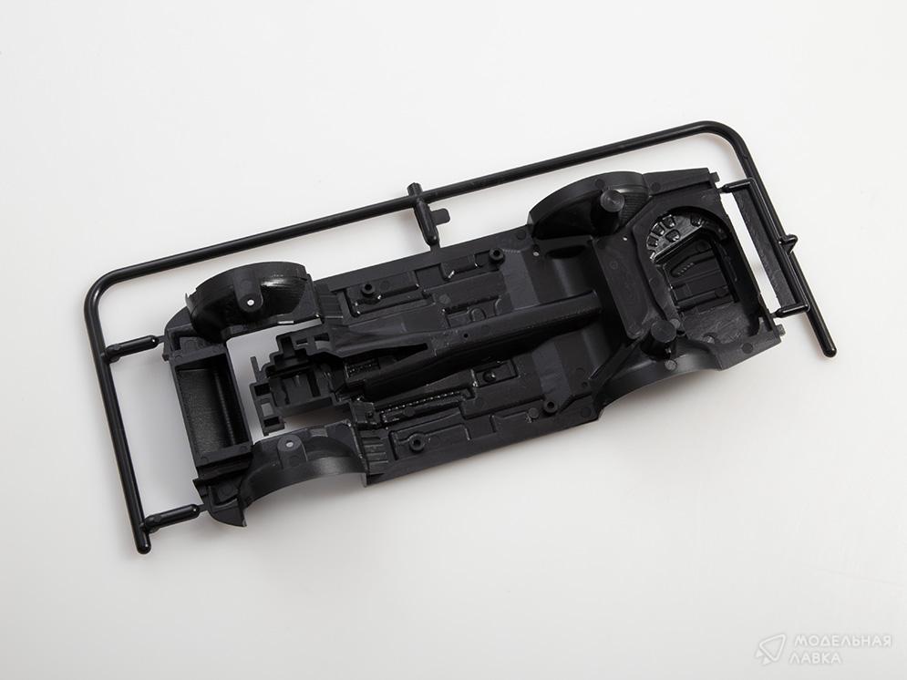 Сборная модель Keisuke Takahashi FD3S RX-7 Specification Volume 1 в масштабе 1:24 Aoshima Сборная модель Keisuke Takahashi FD3S RX-7 Specification Volume 1 Aoshima