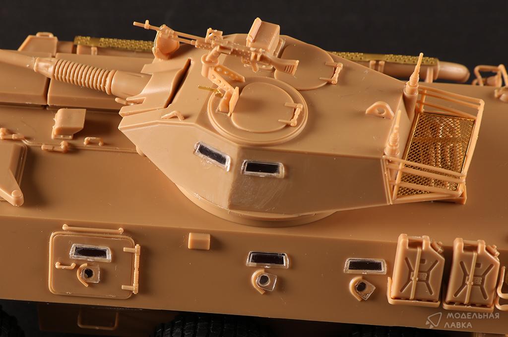 Сборная модель LAV300 90mm Cockerill Gun в масштабе 1:35 Hobby Boss Сборная модель LAV300 90mm Cockerill Gun Hobby Boss