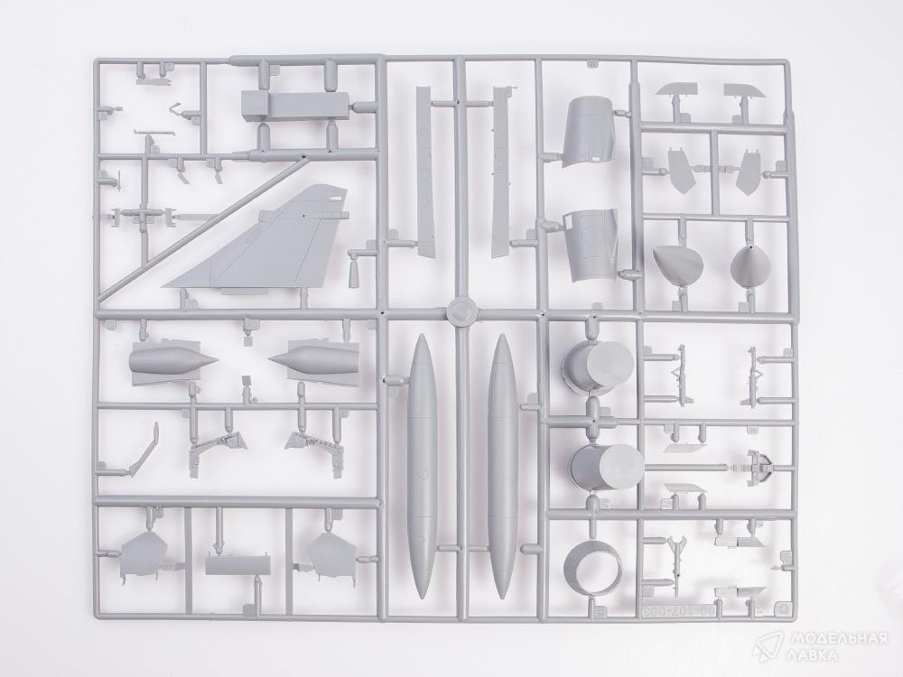 Сборная модель Mirage 2000C Multi-role Combat Fighter в масштабе 1:48 KINETIC Сборная модель Mirage 2000C Multi-role Combat Fighter KINETIC