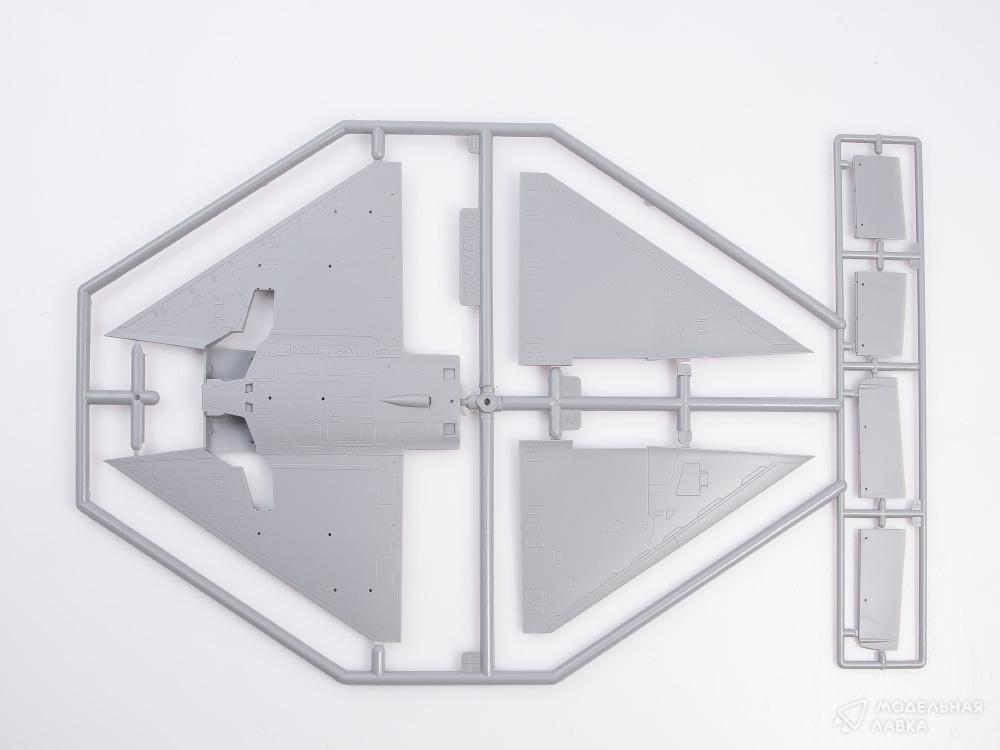 Сборная модель Mirage 2000C Multi-role Combat Fighter в масштабе 1:48 KINETIC Сборная модель Mirage 2000C Multi-role Combat Fighter KINETIC