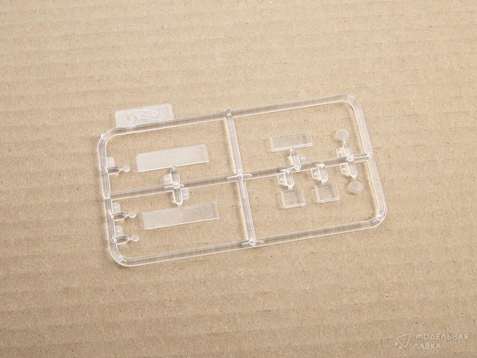 Сборная модель Model T 1917 LCP с экипажем ANZAC в масштабе 1:35 ICM Сборная модель Model T 1917 LCP с экипажем ANZAC ICM