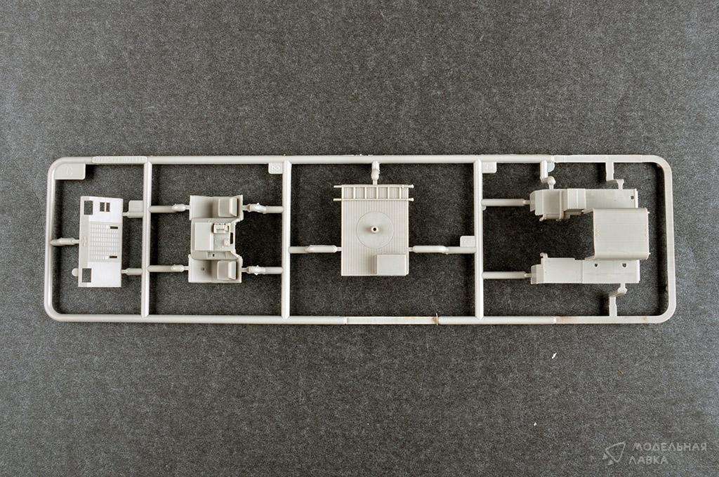Сборная модель MPQ-53 C-Band Tracking Radar в масштабе 1:72 Trumpeter Сборная модель MPQ-53 C-Band Tracking Radar Trumpeter