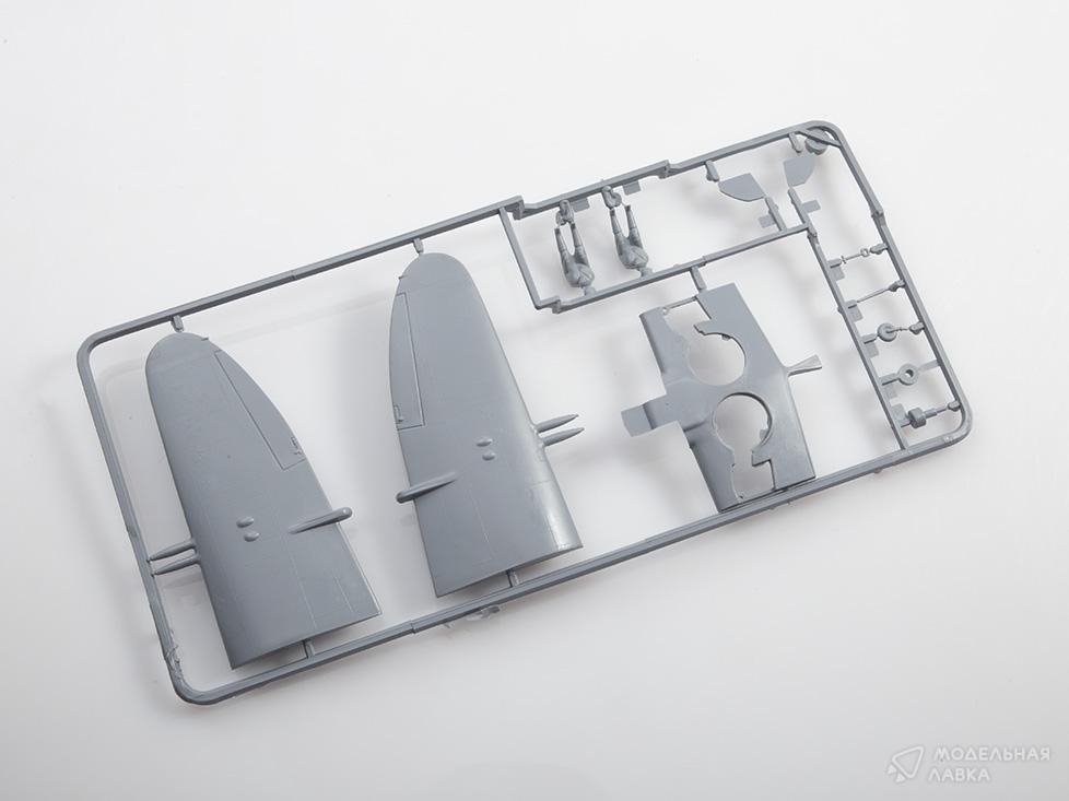 Сборная модель палубный истребитель “Файрфлай” в масштабе 1:72 ARK Models Сборная модель палубный истребитель “Файрфлай” ARK Models