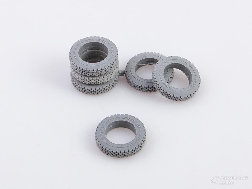 Сборная модель ПМГ-21(51) в масштабе 1:43 AVD Models Сборная модель ПМГ-21(51) AVD Models