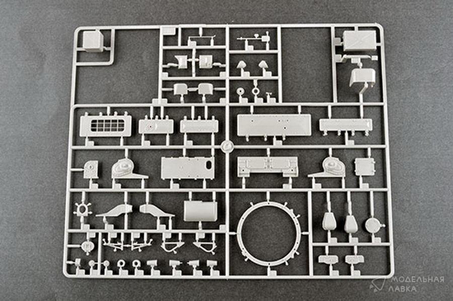 Сборная модель Russian 1S91 SURN Kub Radar Trumpeter