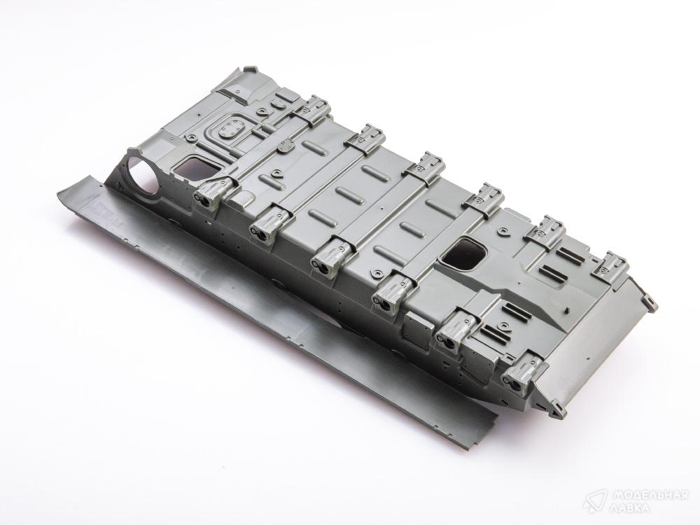 Сборная модель Russian MBT T-90A в масштабе 1:35 Amusing Hobby Сборная модель Russian MBT T-90A Amusing Hobby