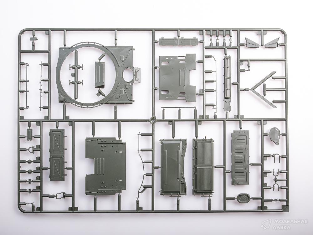 Сборная модель Russian MBT T-90A в масштабе 1:35 Amusing Hobby Сборная модель Russian MBT T-90A Amusing Hobby