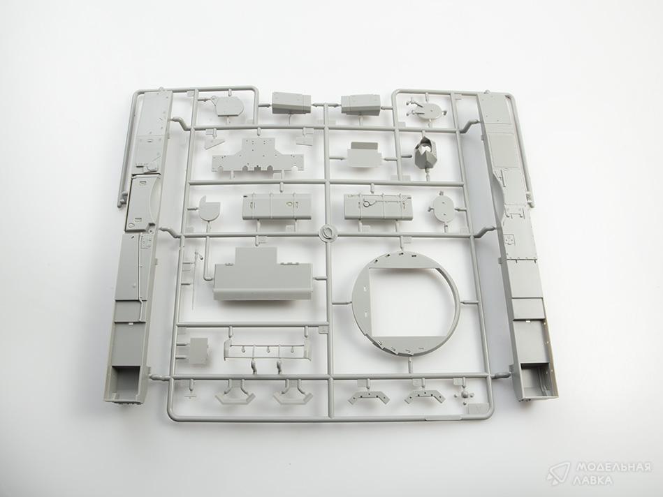 Сборная модель Russian T-14 Armata MBT в масштабе 1:35 Trumpeter Сборная модель Russian T-14 Armata MBT Trumpeter