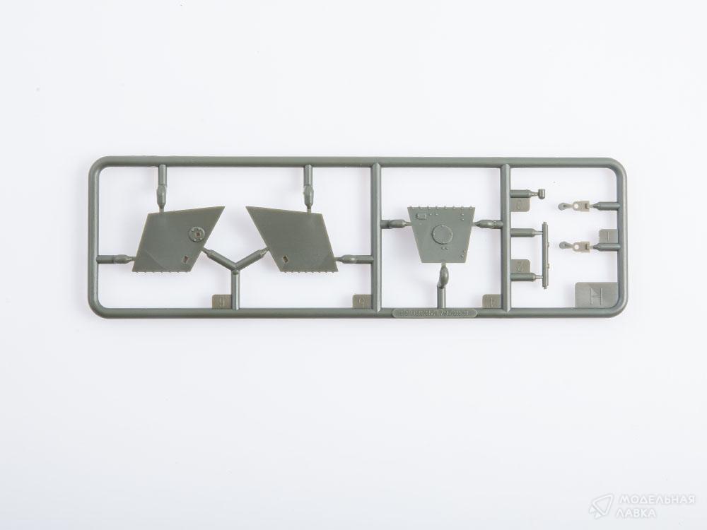 Сборная модель Russian T-40S Light Tank в масштабе 1:35 Hobby Boss Сборная модель Russian T-40S Light Tank Hobby Boss
