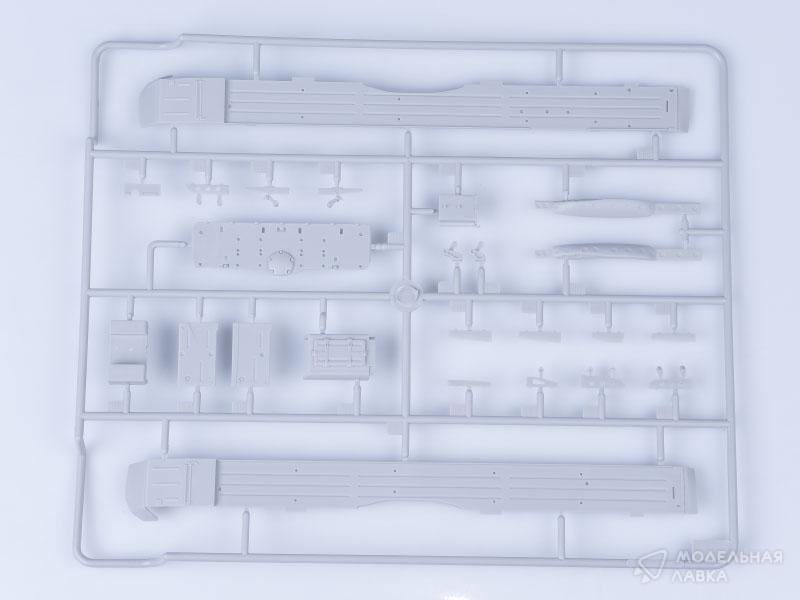 Сборная модель Russian TOS-1A Multiple Rocket Launcher в масштабе 1:35 Trumpeter Сборная модель Russian TOS-1A Multiple Rocket Launcher Trumpeter