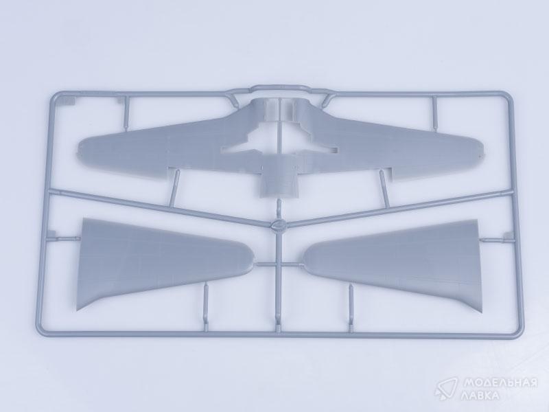 Сборная модель самолет F-80C Shooting Star fighter в масштабе 1:48 Hobby Boss Сборная модель самолет F-80C Shooting Star fighter Hobby Boss
