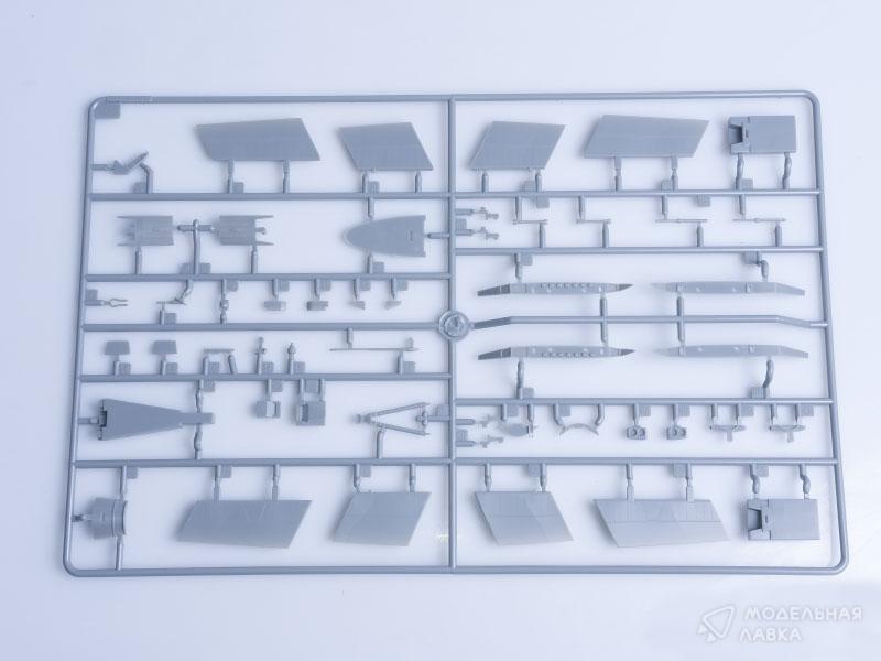Сборная модель самолет F3H-2M Demon в масштабе 1:48 Hobby Boss Сборная модель самолет F3H-2M Demon Hobby Boss