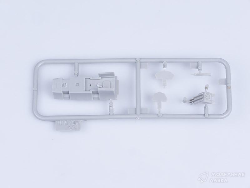Сборная модель самолет MIG-15 UTI Midget в масштабе 1:72 Hobby Boss Сборная модель самолет MIG-15 UTI Midget Hobby Boss
