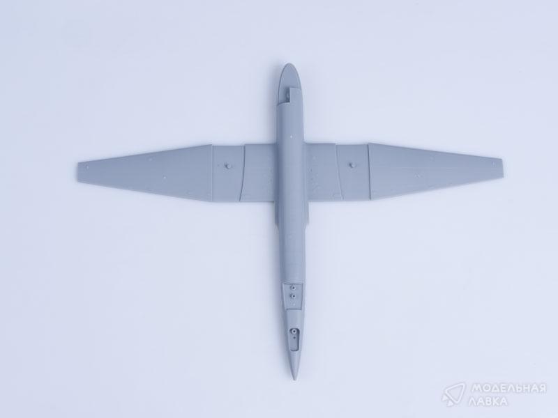 Сборная модель самолет Soviet Tu-2 Bomber в масштабе 1:72 Hobby Boss Сборная модель самолет Soviet Tu-2 Bomber Hobby Boss