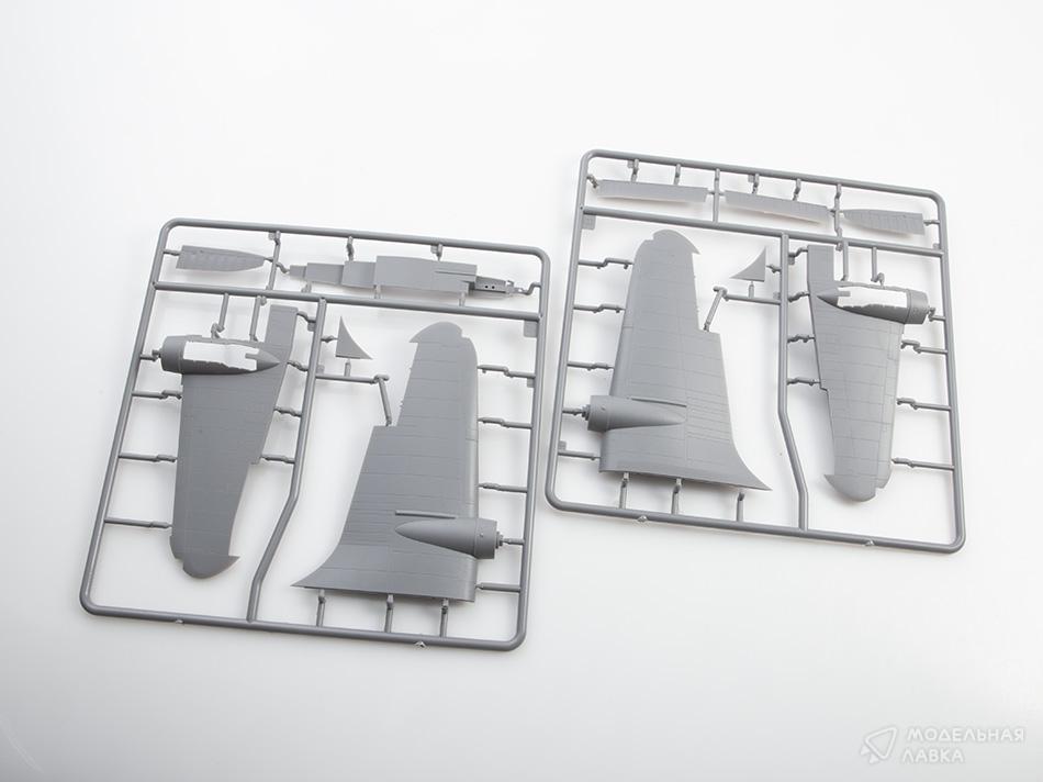 Сборная модель самолёт September Sky 1939 P.11a i PZL 37B Los (2 w 1) в масштабе 1:72 IBG Models Сборная модель самолёт September Sky 1939 P.11a i PZL 37B Los (2 w 1) IBG Models