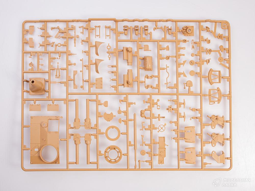 Сборная модель САУ StuH 42 & StuG.III Ausf.G в масштабе 1:35 Rye Field Models Сборная модель САУ StuH 42 & StuG.III Ausf.G Rye Field Models