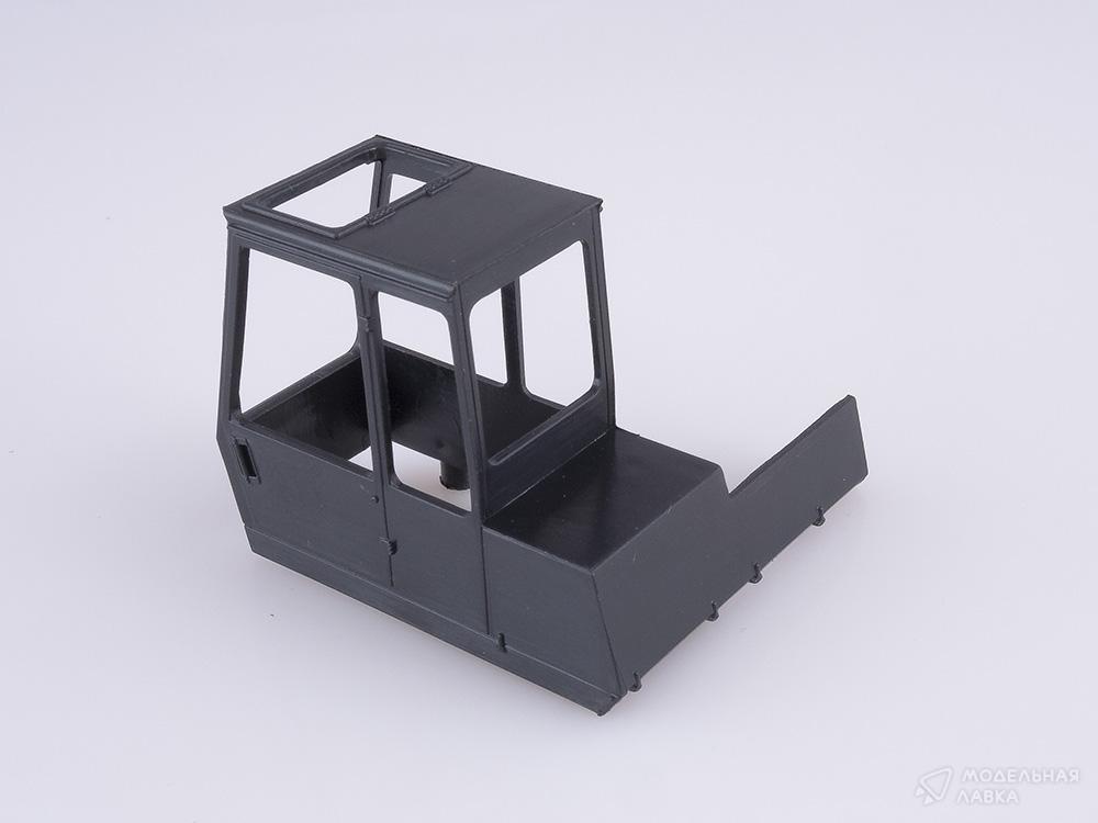 Сборная модель автокран КС-3574 (4320) в масштабе 1:43 AVD Models Сборная модель автокран КС-3574 (4320) AVD Models