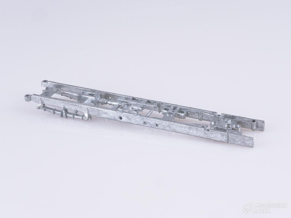 Сборная модель автокран КС-3574 (4320) в масштабе 1:43 AVD Models Сборная модель автокран КС-3574 (4320) AVD Models