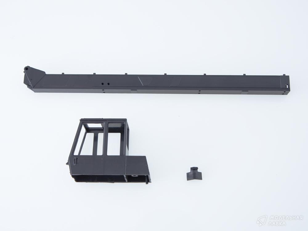 Сборная модель автокран КС-3575 (255Б1) в масштабе 1:43 AVD Models Сборная модель автокран КС-3575 (255Б1) AVD Models