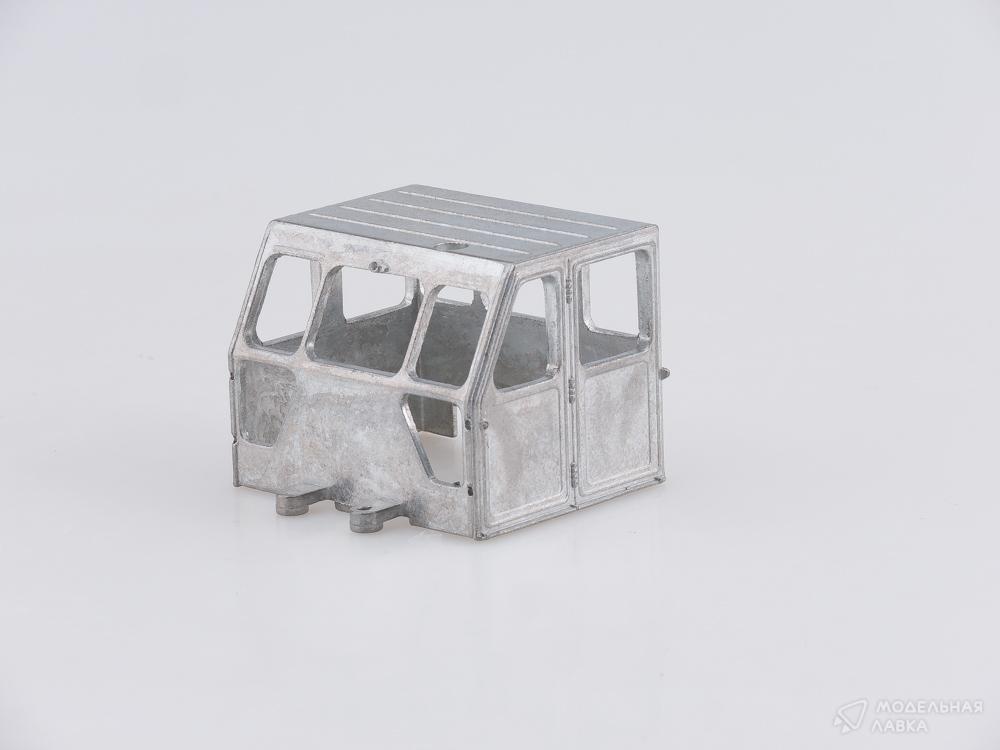 Сборная модель гусеничный трактор Т-100 в масштабе 1:43 AVD Models Сборная модель гусеничный трактор Т-100 AVD Models
