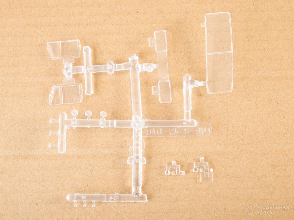 Сборная модель КАМАЗ-53212 контейнеровоз в масштабе 1:43 AVD Models Сборная модель КАМАЗ-53212 контейнеровоз AVD Models