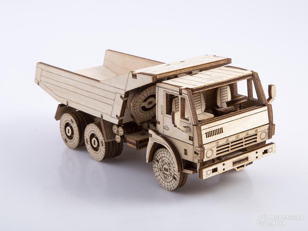 Сборная модель КАМАЗ-5511 Самосвал Baumi Сборная модель КАМАЗ-5511 Самосвал Baumi
