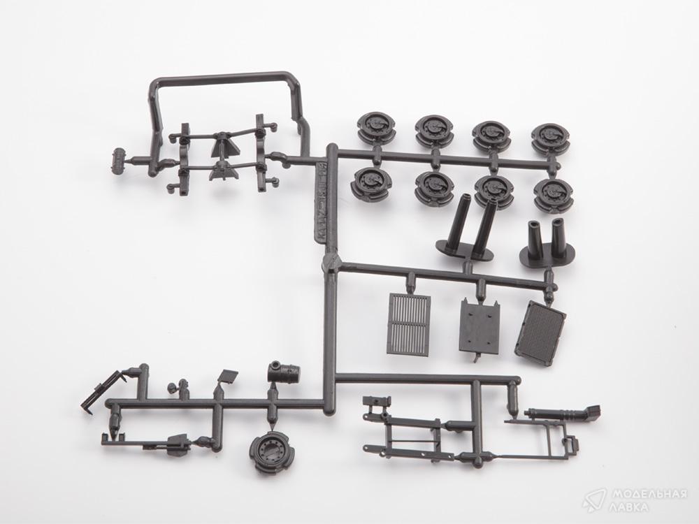 Сборная модель КАМАЗ-6560 бортовой в масштабе 1:43 AVD Models Сборная модель КАМАЗ-6560 бортовой AVD Models