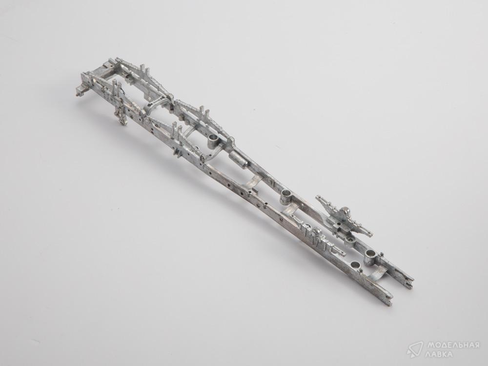 Сборная модель КАМАЗ-6560 бортовой в масштабе 1:43 AVD Models Сборная модель КАМАЗ-6560 бортовой AVD Models
