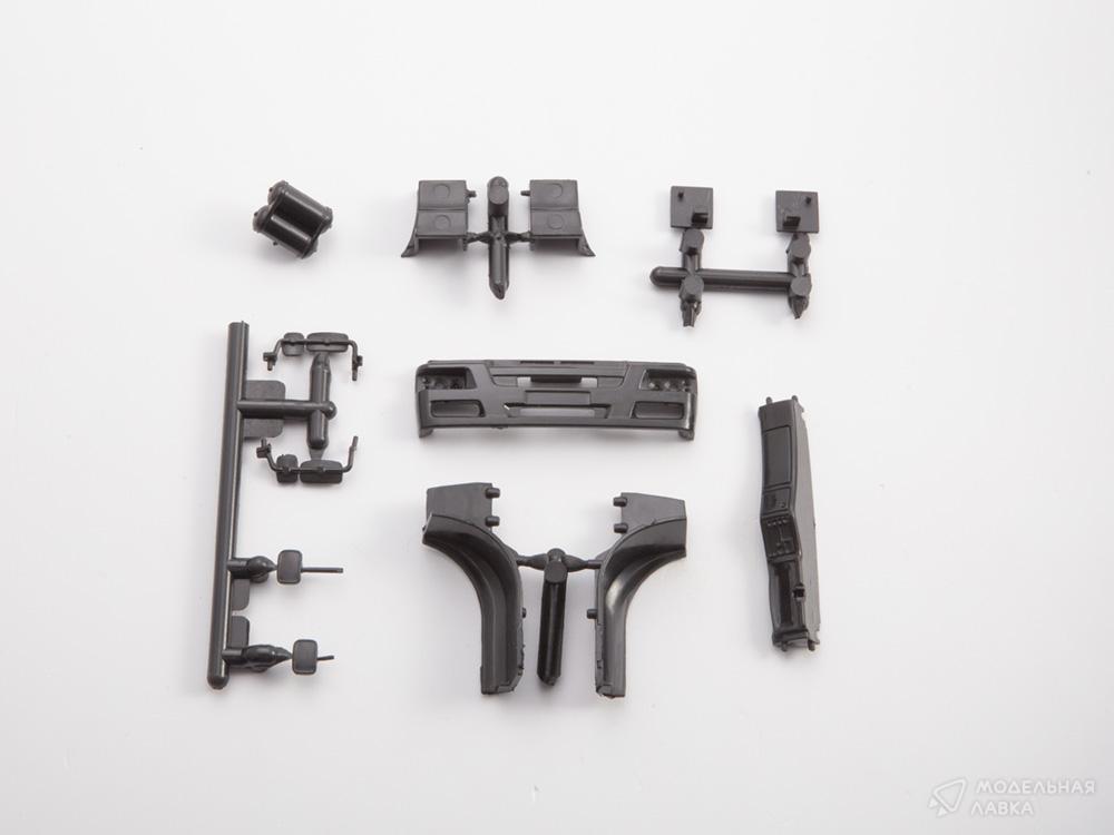 Сборная модель КАМАЗ-6560 бортовой в масштабе 1:43 AVD Models Сборная модель КАМАЗ-6560 бортовой AVD Models