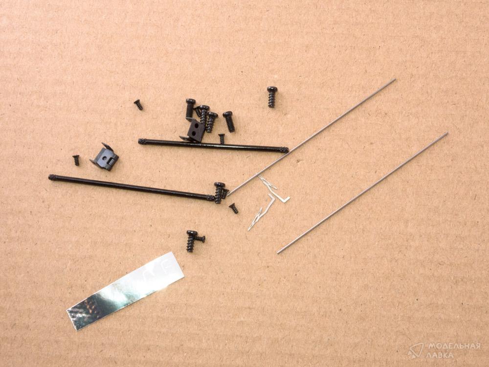 Сборная модель командно-штабная машина КШМ Р-142 (66) в масштабе 1:43 AVD Models Сборная модель командно-штабная машина КШМ Р-142 (66) AVD Models