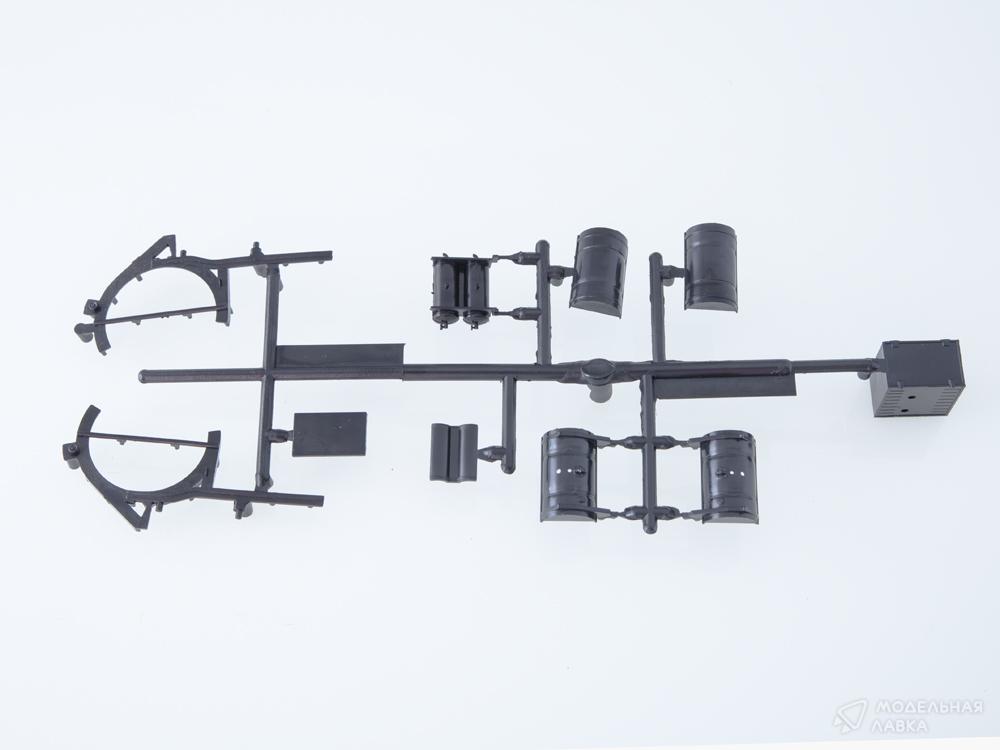 Сборная модель КРАЗ-260 бортовой (поздний) в масштабе 1:43 AVD Models Сборная модель КРАЗ-260 бортовой (поздний) AVD Models